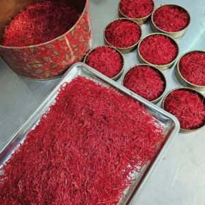 زعفران فله و عمده در وزن 50 گرم